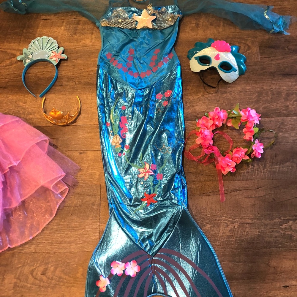 Mermaid dress up clothes/ wig/ accessories